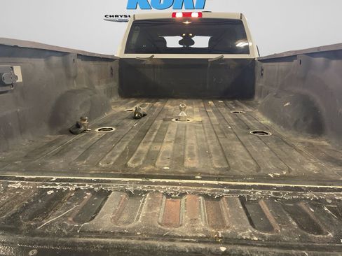 Used 2021 RAM 3500 Big Horn image 25