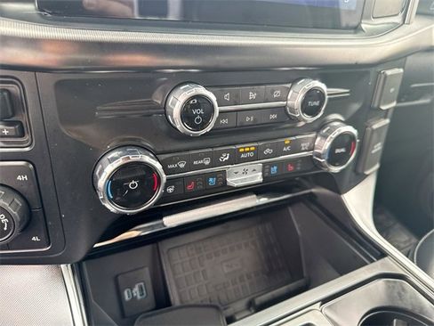 Certified 2022 Ford F150 Platinum w/ Equipment Group 701A High image 21