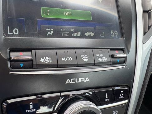 Used 2017 Acura TLX image 15