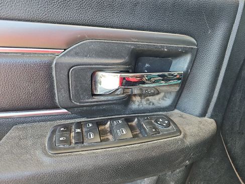 Used 2021 RAM 1500 Classic Warlock AWD/4WD image 6