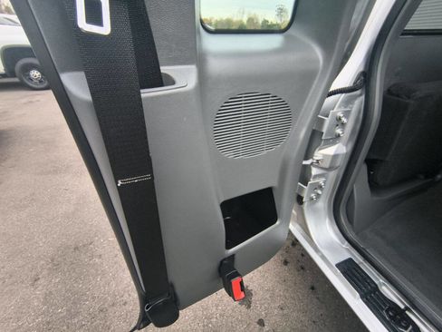 Used 2010 Ford Ranger XLT image 27