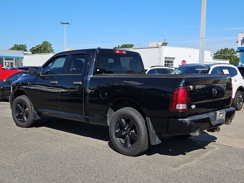 Used 2014 RAM 1500 Express w/ Black Ram 1500 Express Group AWD/4WD image 4