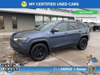 Used 2019 Jeep Cherokee Trailhawk w/ Cold Weather Group