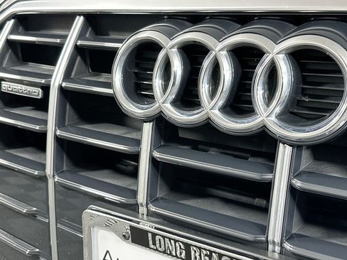 Used 2023 Audi Q5 2.0T Premium w/ Convenience Package AWD/4WD image 14