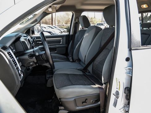 Used 2017 RAM 2500 Big Horn w/ Sport Appearance Group image 35