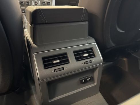 New 2025 INEOS Grenadier Fieldmaster Edition image 22