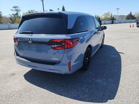 Used 2025 Honda Odyssey Sport-L image 6