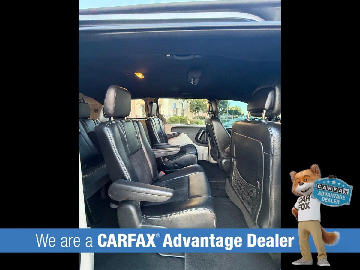 Used 2018 Dodge Grand Caravan SXT FWD image 45