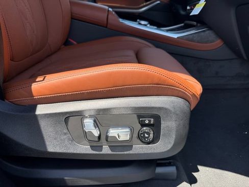 New 2027 BMW X7 xDrive40i w/ M Sport Package AWD/4WD image 17