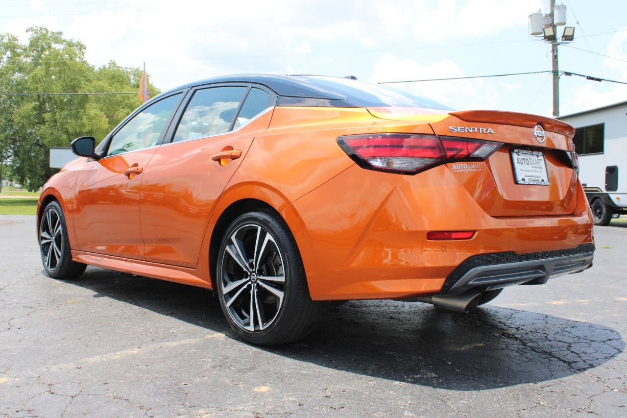 Used 2023 Nissan Sentra SR FWD image 11
