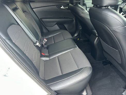 Certified 2022 Kia Forte GT-Line w/ GT-Line Premium Package FWD image 16