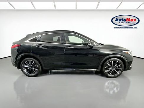 Used 2023 INFINITI QX55 Sensory w/ Lighting Package AWD/4WD image 10