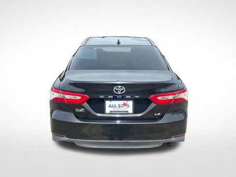 Used 2019 Toyota Camry LE FWD image 8