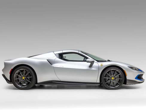 Used 2023 Ferrari 296 GTS image 10