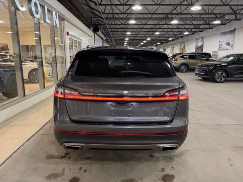 Used 2022 Lincoln Nautilus Reserve AWD/4WD image 11