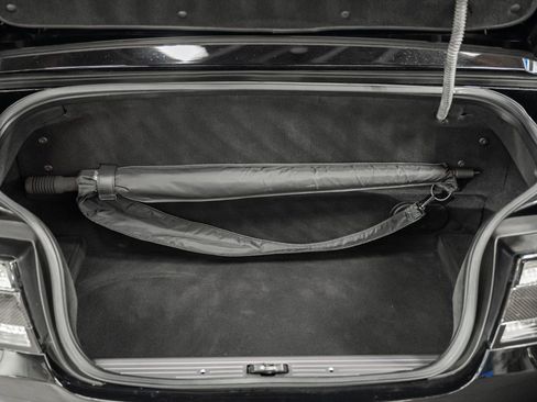 Used 2015 Aston Martin DB9 Volante image 54