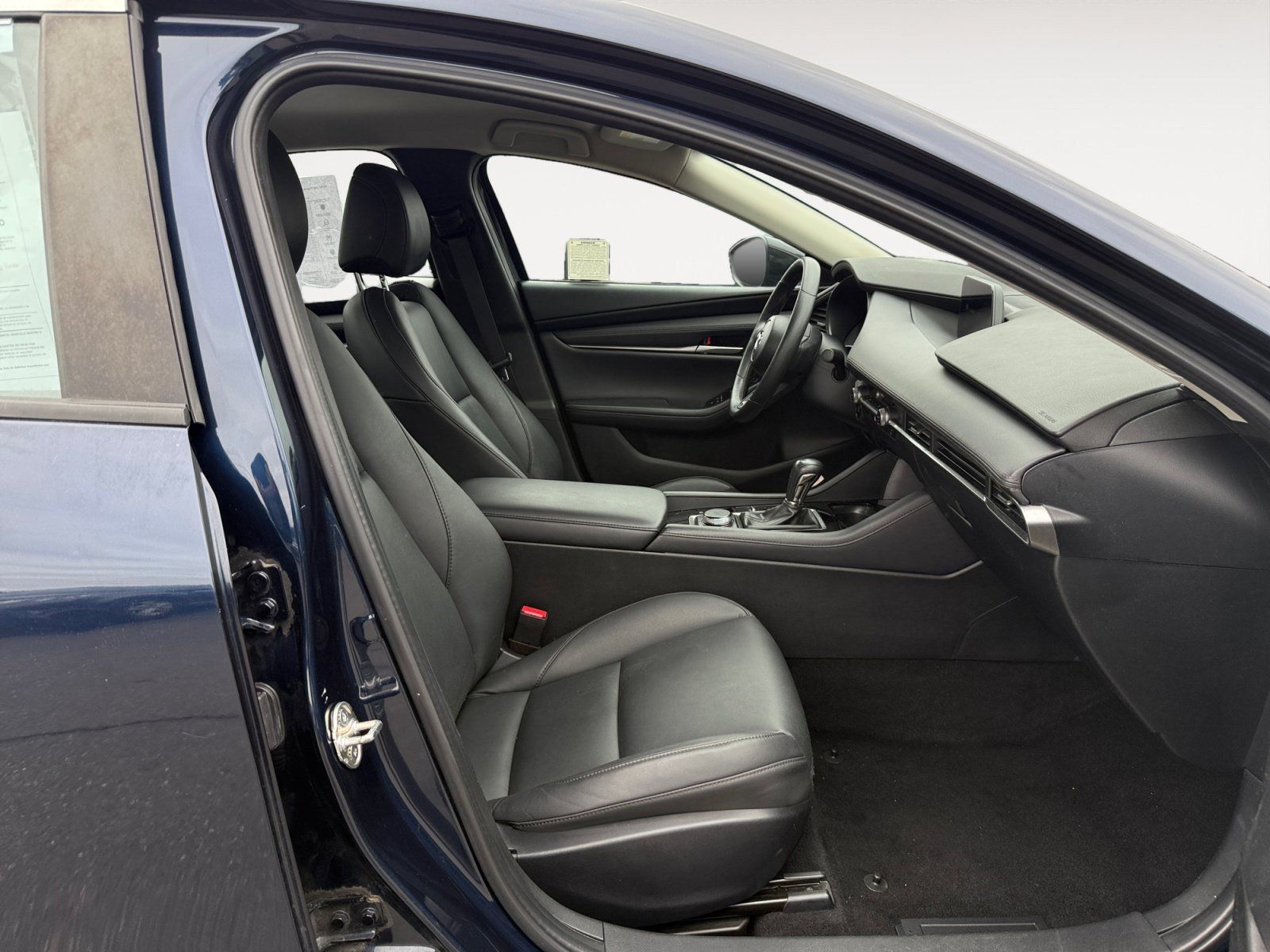 Certified 2024 MAZDA MAZDA3 s FWD image 19