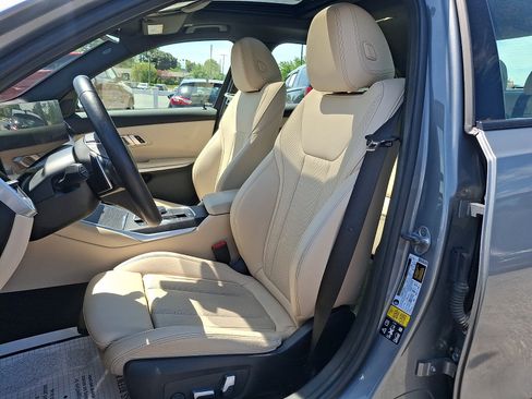 Used 2023 BMW 330i xDrive Sedan w/ Premium Package AWD/4WD image 13
