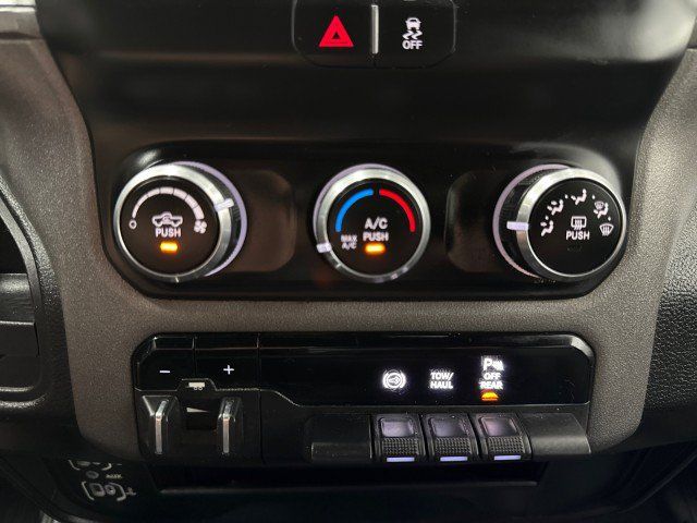Used 2022 RAM 2500 Tradesman AWD/4WD image 21