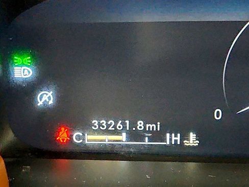 Used 2022 Lincoln Nautilus Reserve w/ Luxury Package image 16