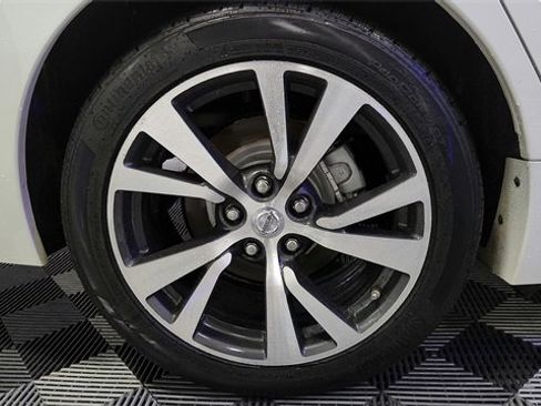 Used 2017 Nissan Maxima 3.5 SV image 22