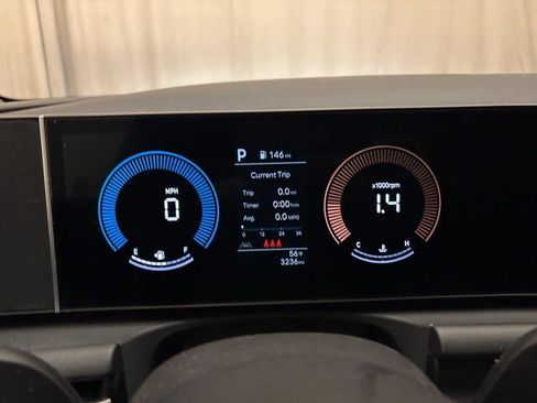 New 2025 Hyundai Santa Cruz SE AWD/4WD image 13