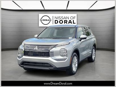Used 2026 Mitsubishi Outlander ES