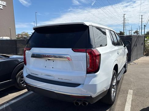 Used 2024 GMC Yukon Denali RWD image 7