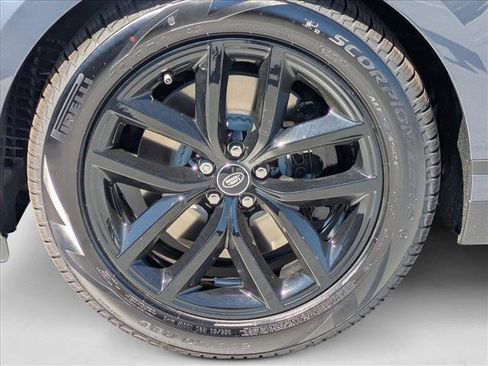 New 2026 Land Rover Range Rover Velar S image 10