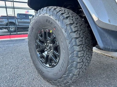 New 2025 Ford Bronco Raptor image 26