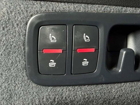 Used 2017 Audi Q7 3.0T Premium Plus AWD/4WD image 13