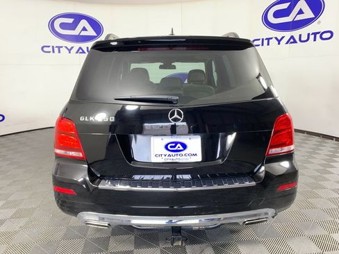 Used 2015 Mercedes-Benz GLK 350 2WD image 3