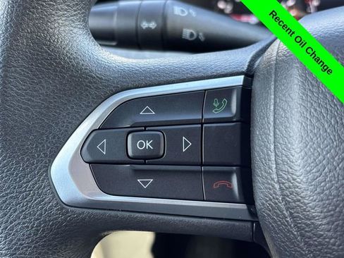 Used 2023 Jeep Compass Sport image 12