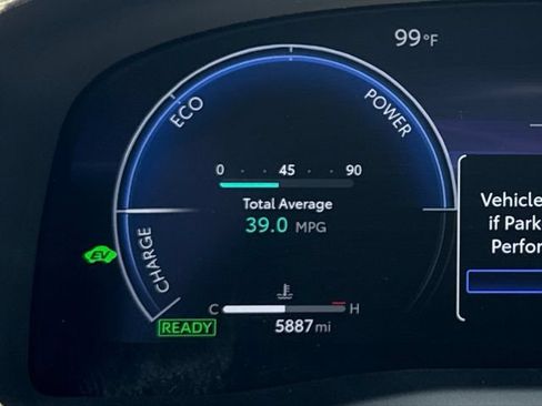 Used 2026 Toyota Camry XLE FWD image 15