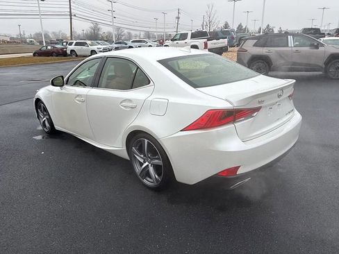 Used 2017 Lexus IS 300 AWD w/ Premium Package image 12