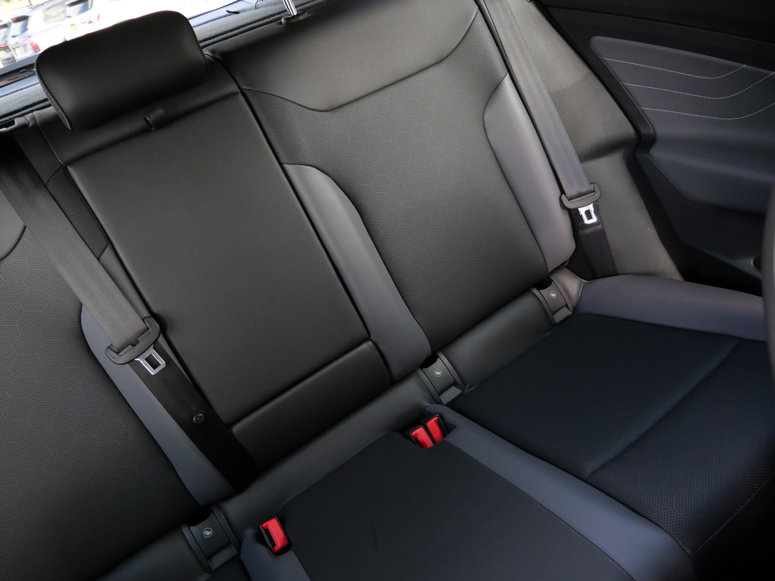 Certified 2025 Volkswagen ID.4 Pro S Plus AWD/4WD image 14