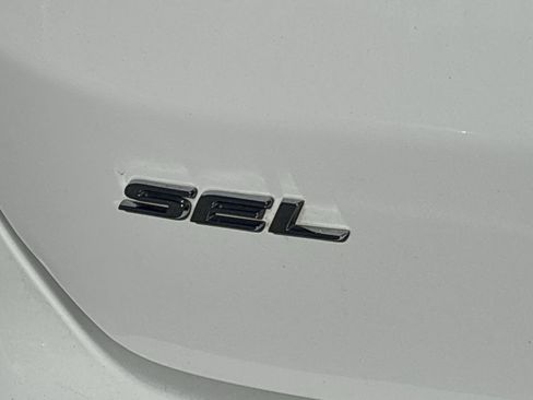 Certified 2022 Ford Edge SEL image 29