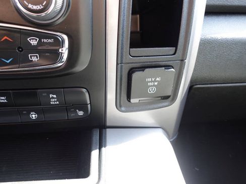 Used 2023 RAM 1500 Classic SLT w/ Electronics Convenience Group AWD/4WD image 45