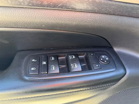 Used 2016 Jeep Grand Cherokee Laredo w/ Quick Order Package 23E image 22