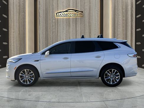 Used 2024 Buick Enclave Avenir w/ LPO, Hit The Road Package image 4