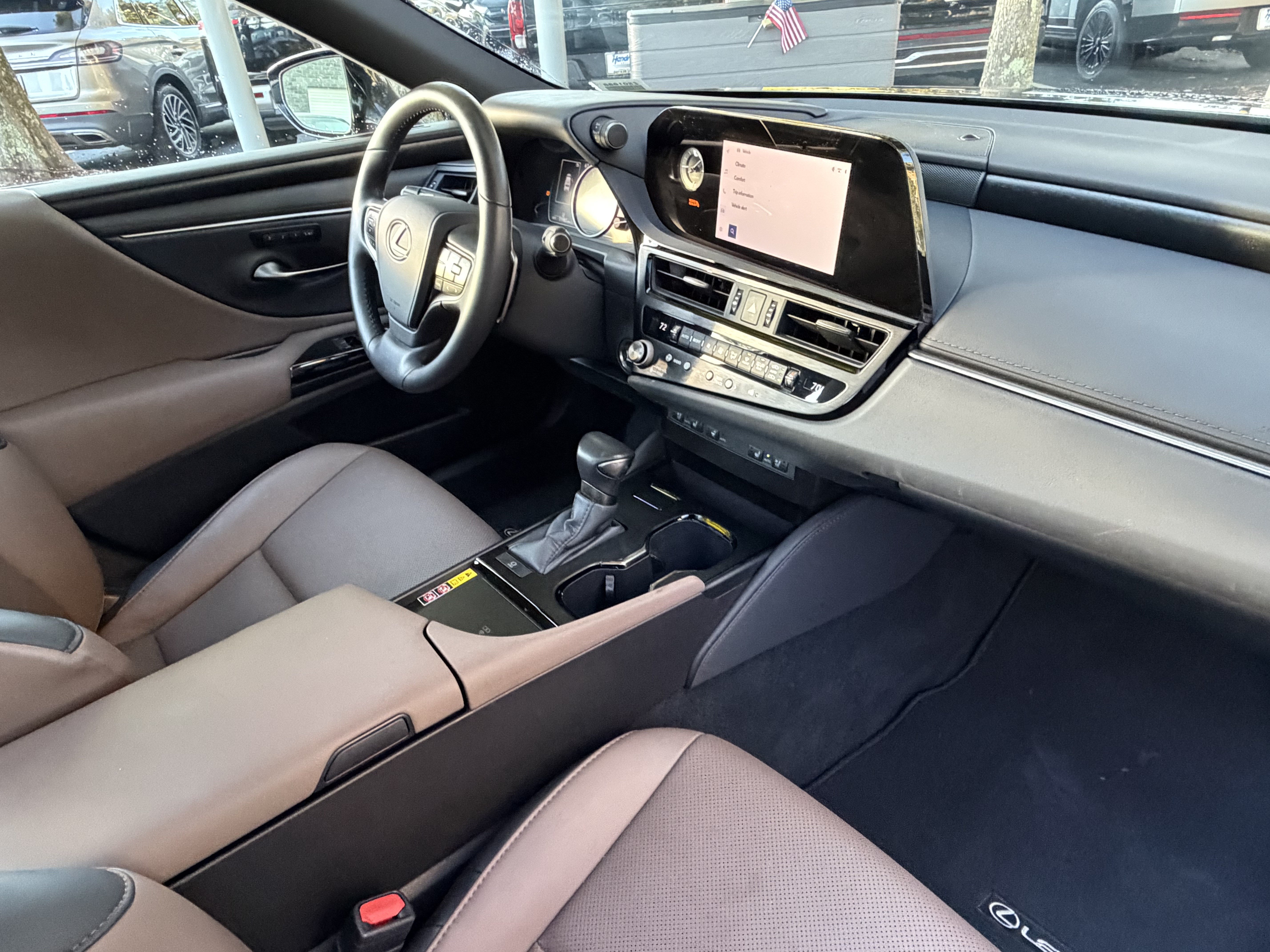 Certified 2025 Lexus ES 350 w/ Premium Package FWD image 43