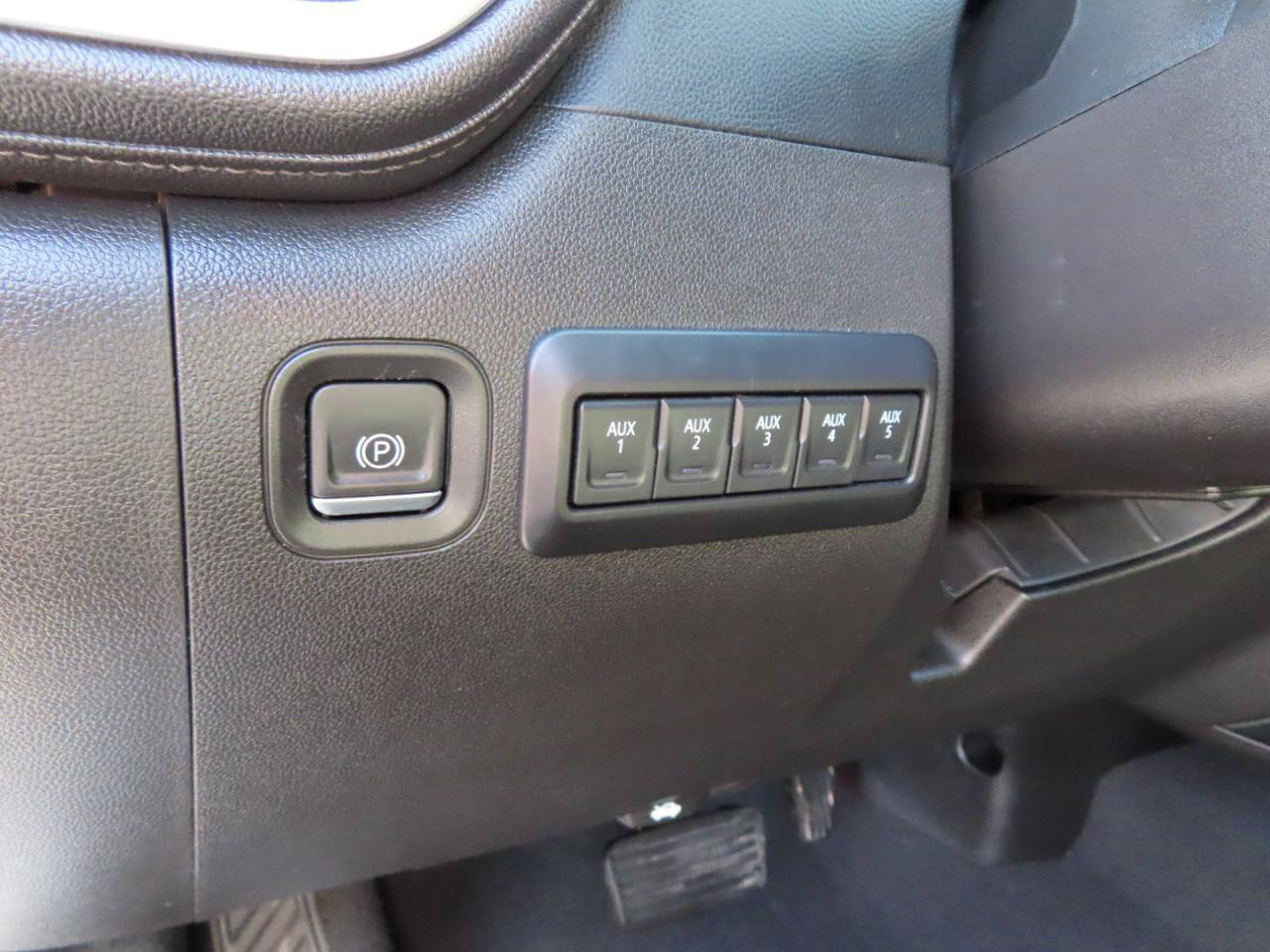Used 2022 GMC Sierra 2500 SLE w/ SLE Convenience Package AWD/4WD image 34
