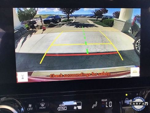 Used 2023 Toyota Highlander Limited image 27