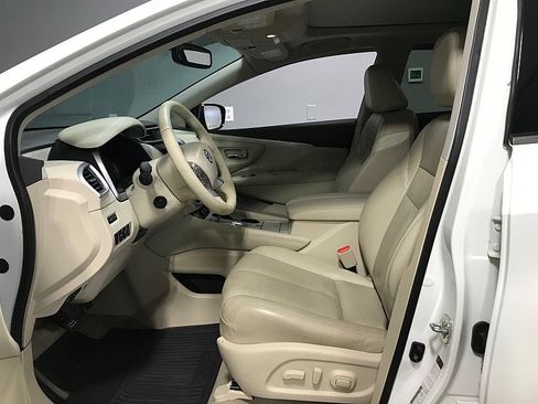 Used 2015 Nissan Murano Platinum w/ Platinum Technology Package FWD image 16