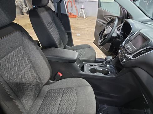 Used 2024 Chevrolet Equinox LT w/ LPO, Floor Liner Package AWD/4WD image 13