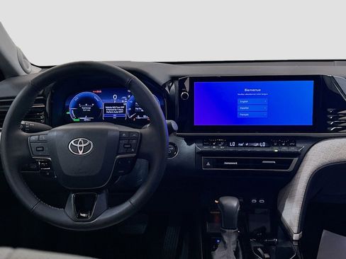 Used 2025 Toyota Camry XLE w/ Premium Package FWD image 20