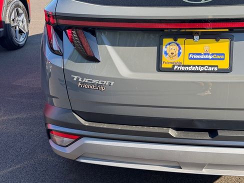New 2026 Hyundai Tucson SEL FWD image 17