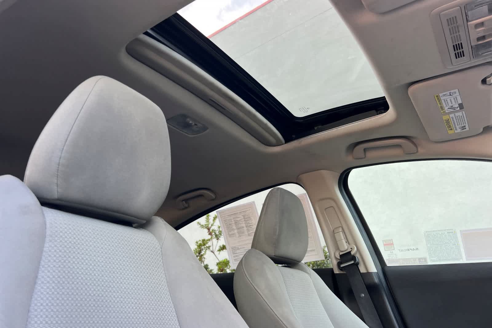 Used 2022 Honda HR-V EX image 17