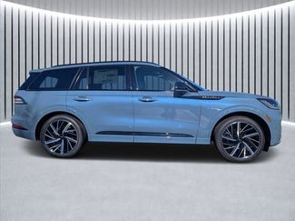 New 2026 Lincoln Aviator Black Label w/ Jet Appearance Package video 2