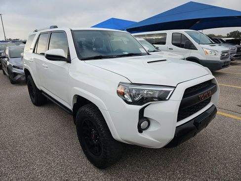 Used 2016 Toyota 4Runner TRD Pro image 3